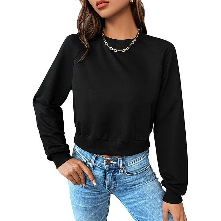 Women's Short Minimalist Sweatshirt with Raglan Sleeves and Ribbed Hem Mune Fashion