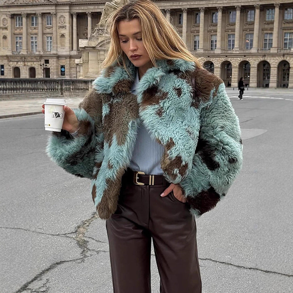Women's Cropped Faux Fur Coat with Voluminous Shawl Collar Mune Fashion