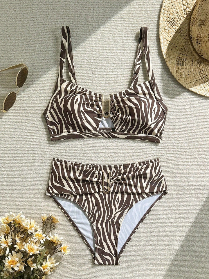 Women's Sporty Bikini with Floral Patterns and Metallic Accents Mune Fashion