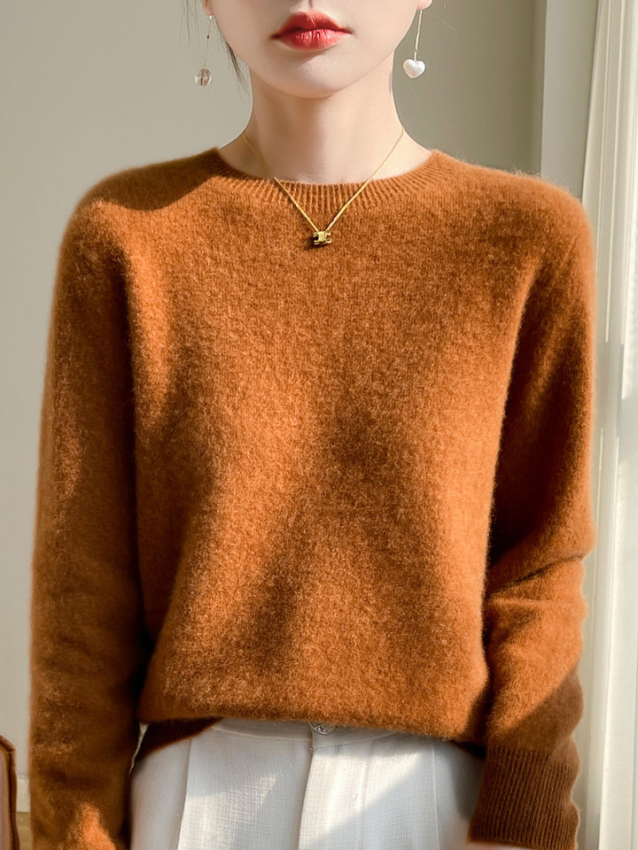 Women's Luxurious Cozy Knit Sweater with Round Neck and Mohair Look Mune Fashion