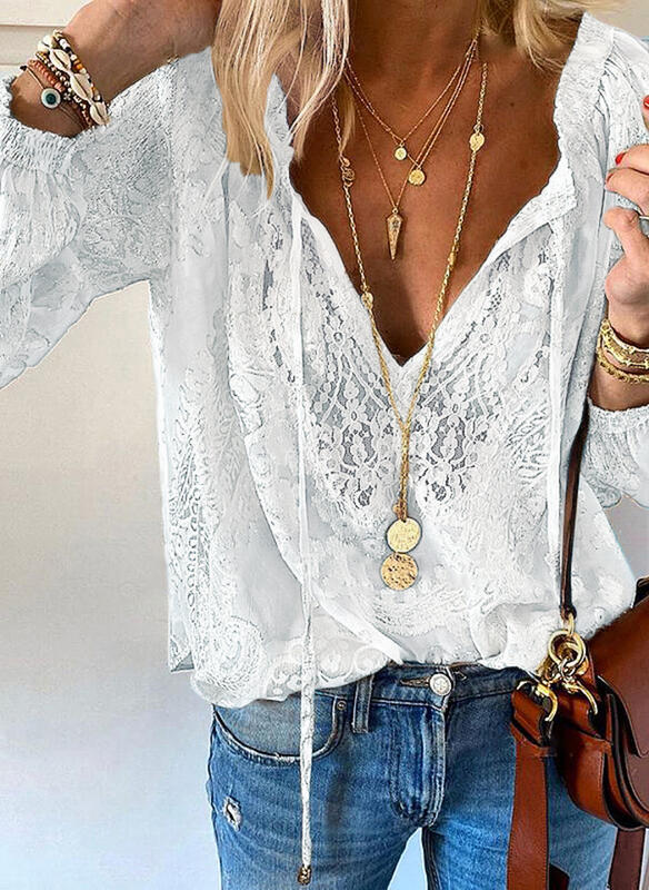 Ladies Elegant and Feminine Blouse with V-Neck and Lace Accents Mune