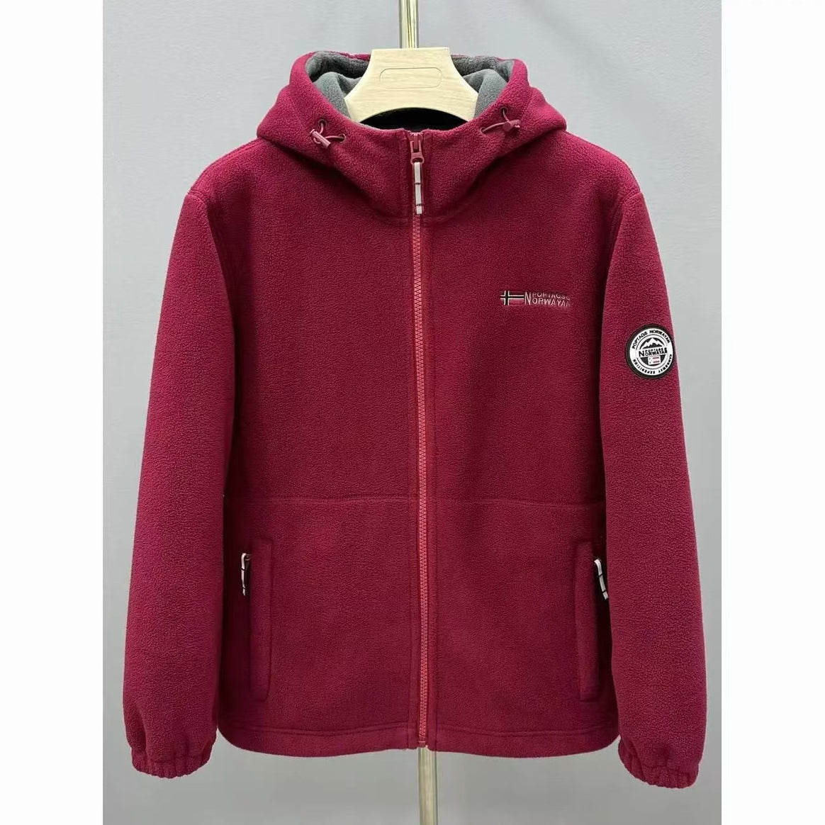 Men's Warm Fleece Hooded Jacket with Sherpa Lining, Wind Protection & Zipper Pockets Mune Fashion