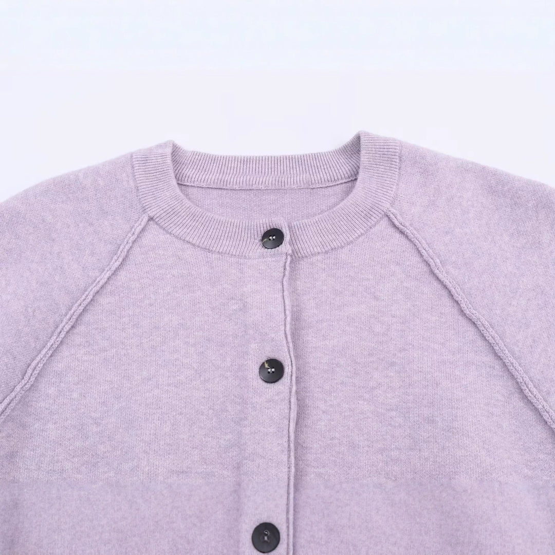Women's short button cardigan with raglan sleeves, wide ribbed hem and elongated sleeve cuffs Mune Fashion