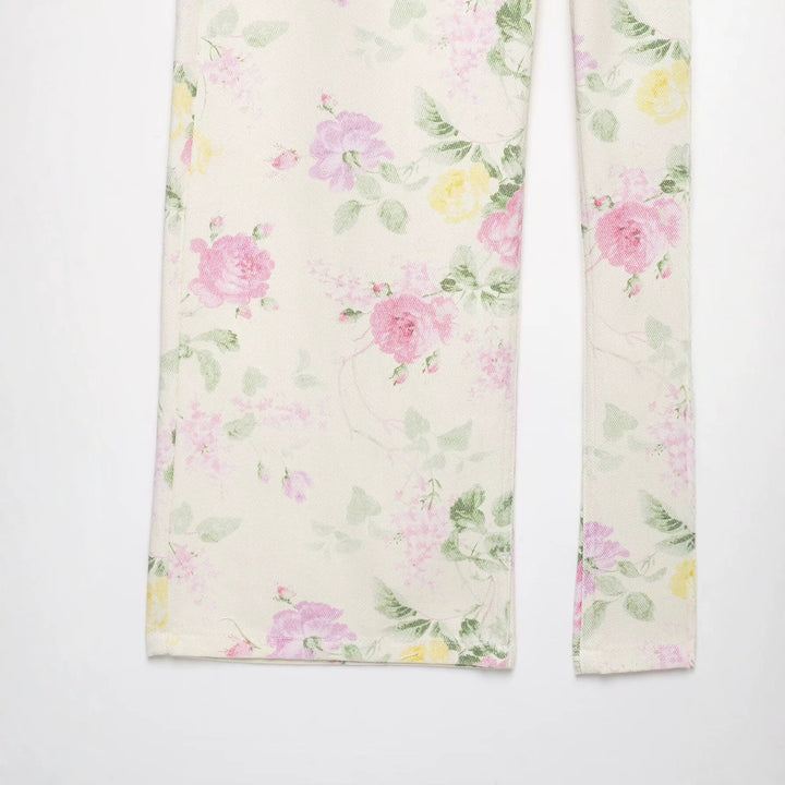 Women's High-waisted Wide Leg Jeans with Delicate Floral Pattern and Five-pocket Cut Mune Fashion