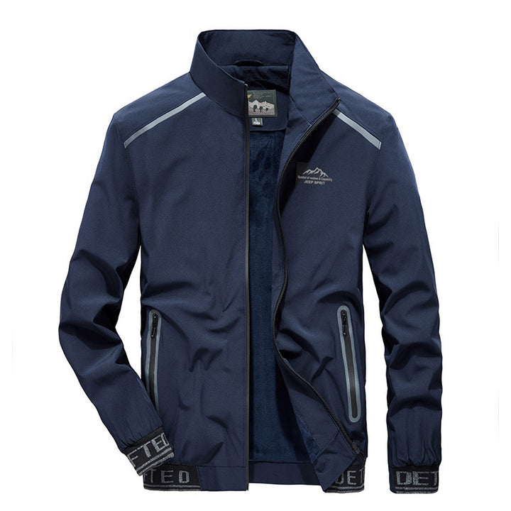 Men's performance softshell jacket with warming fleece lining, wind and water-repellent membrane, and reflective accents Mune Fashion