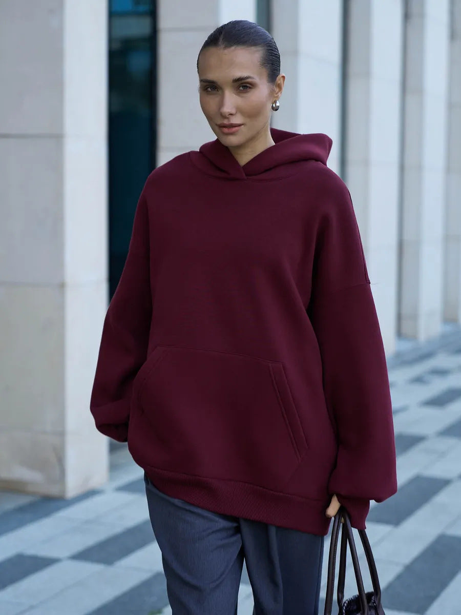Women Oversized Hoodie with Extra Wide Cut and Kangaroo Pocket Mune Fashion