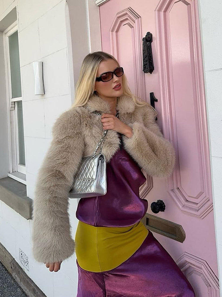 Women Short Cut Luxurious Faux Fur Jacket with Voluminous Sleeves and Lapel Collar Mune Fashion