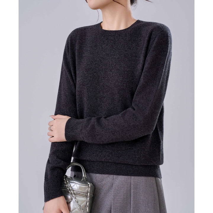 Women's Fine Crew Neck Sweater made of Cashmere Blend with Ribbed Cuffs Mune Fashion