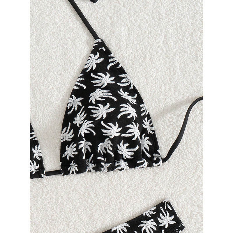 Women's triangle bikini with floral design and adjustable straps Mune Fashion