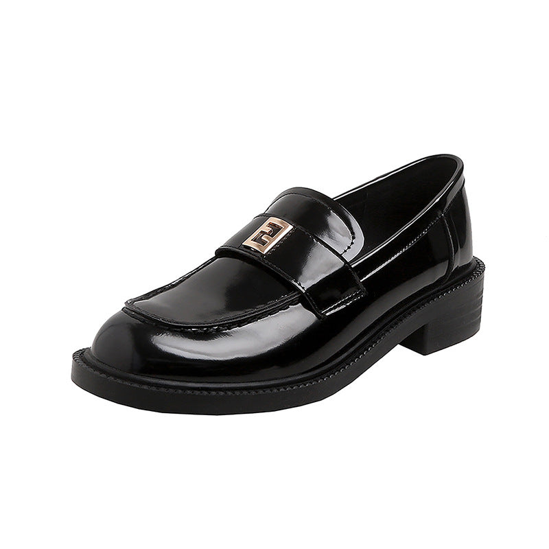 Women's patent loafers in penny design with sculpted block heel Mune Fashion