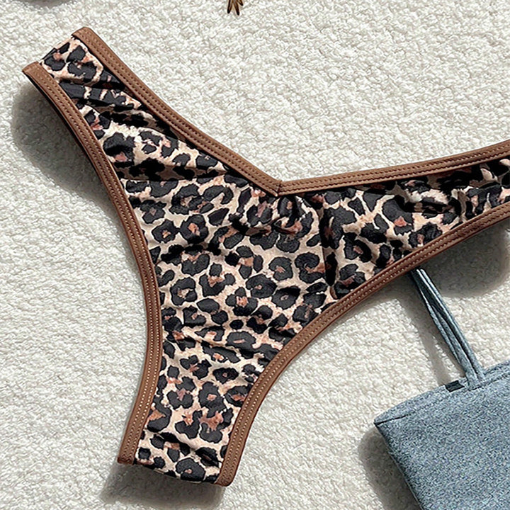 Women's Triangle Bikini Set with Animal Print and Playful Design Mune Fashion