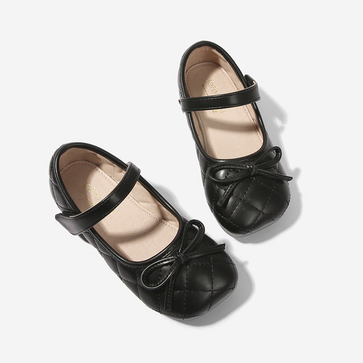 Women Ballerina Shoes with decorative bow application Mune Fashion