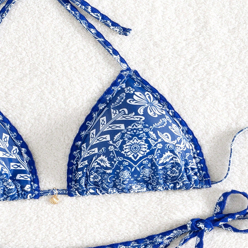 Women Triangle Bikini Set with Playful Tie Design Mune Fashion