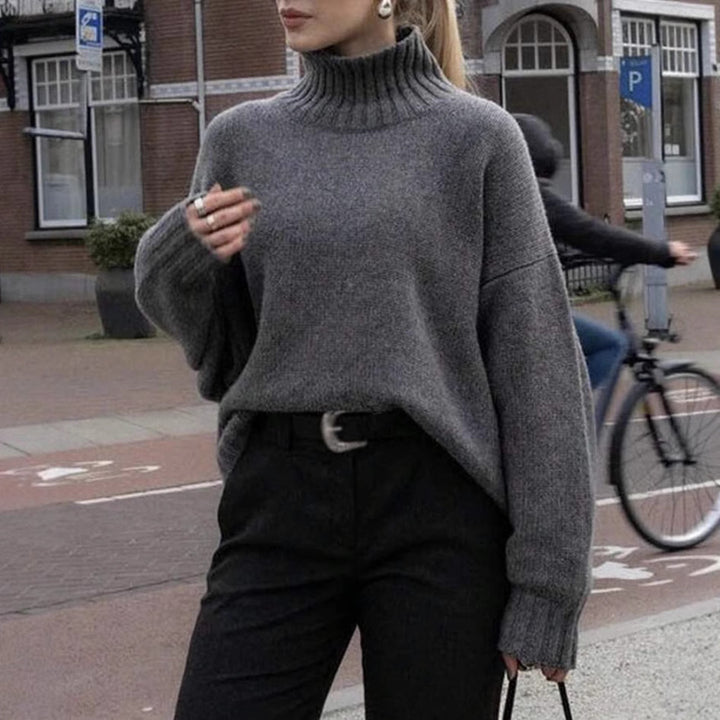 Women Boxy-Turtleneck Sweater made of fine wool blend with balloon sleeves and dropped shoulder Mune Fashion
