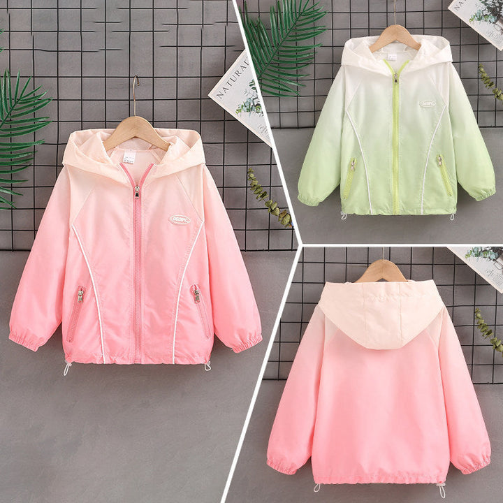 Women's lightweight water-repellent transitional jacket with hood and zip pockets Mune Fashion