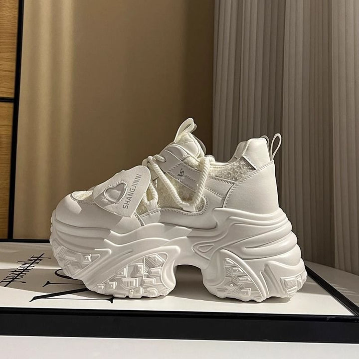 Women Chunky Sneakers with puffy sole and innovative cushioning Mune Fashion