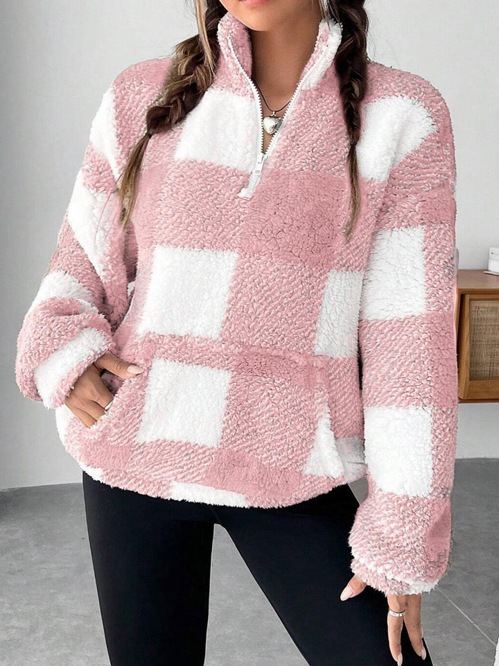 Women's cozy Sherpa pullover with stand-up collar, half-zip and kangaroo pocket Mune Fashion