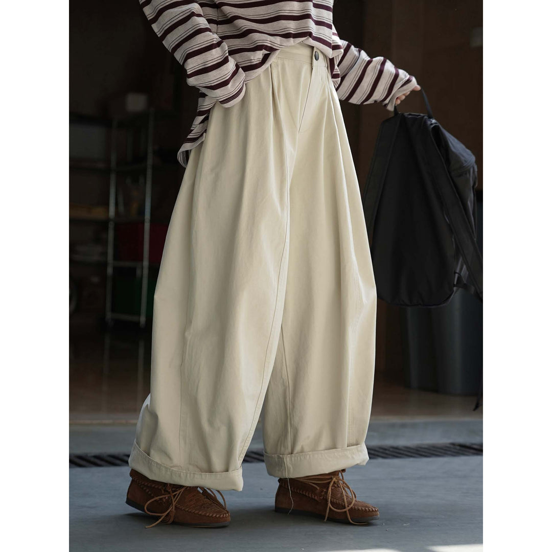 Women Wide High-Waist Pleated Culotte Pants with Subtle Button Placket Mune Fashion