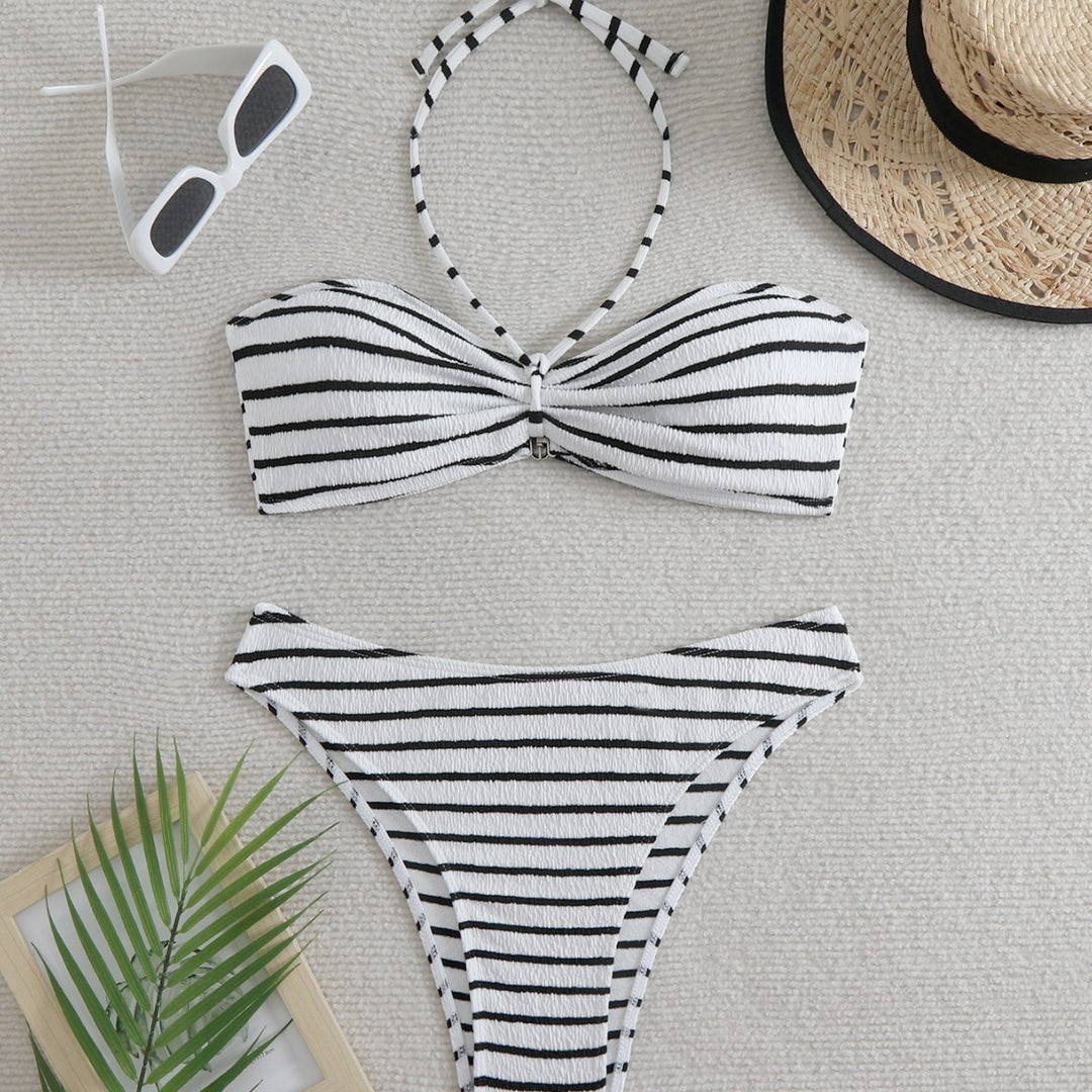 Women's Bandeau Bikini with Chic Stripe Design Mune Fashion