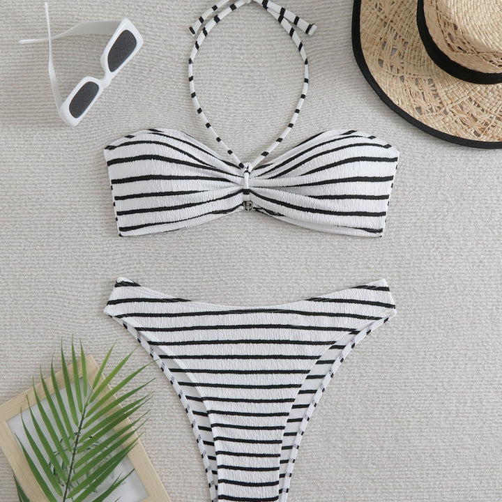 Women's Bandeau Bikini with Chic Stripe Design Mune Fashion
