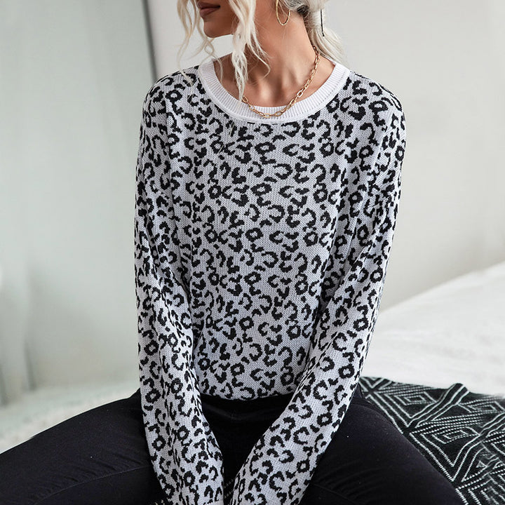 Women's Asymmetrical Fine Knit Sweater with Open Shoulder and Animal Jacquard Mune Fashion