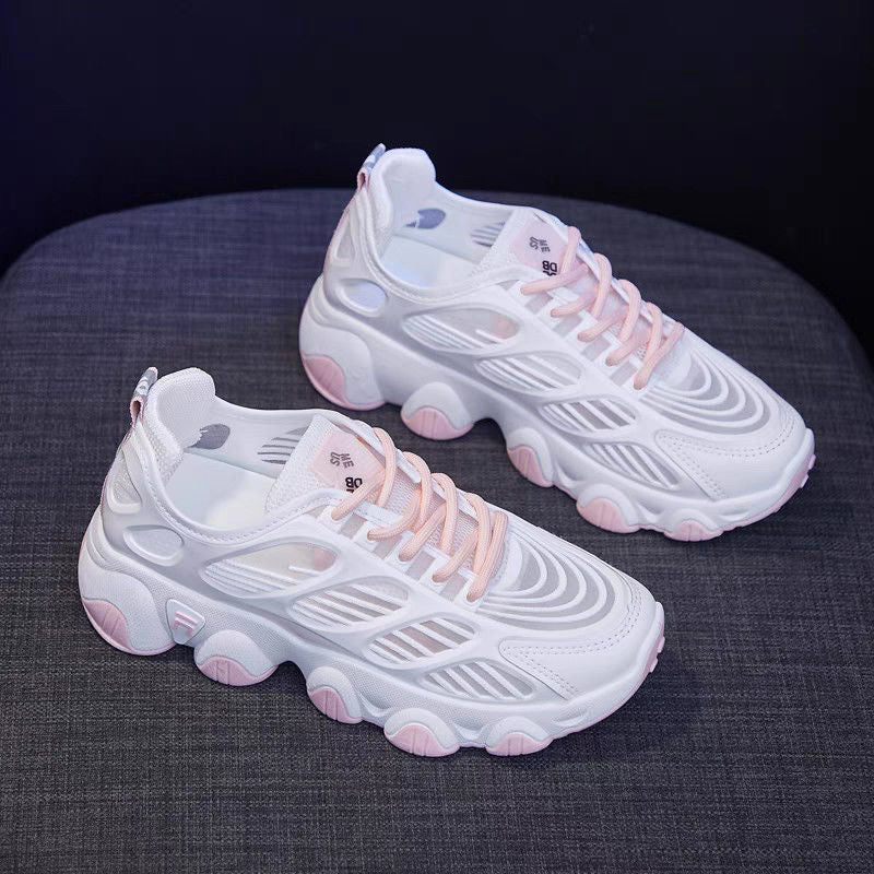 Women sporty sneakers with ergonomic support and breathable outsole Mune Fashion