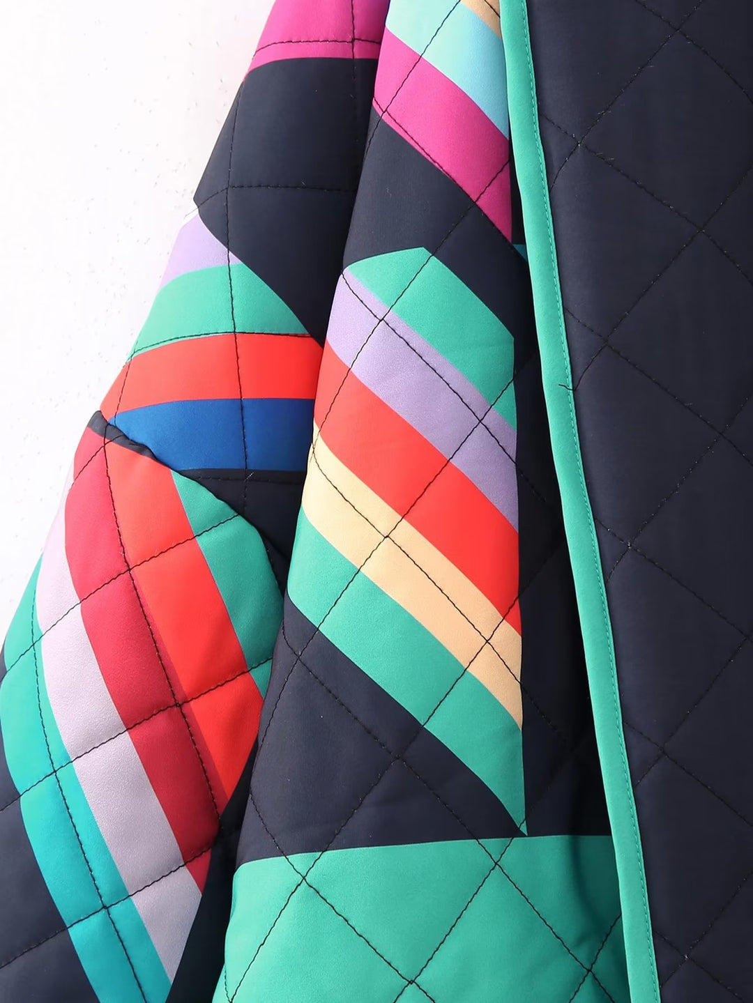 Women's Padded Kimono Jacket with Geometric Color Block Print and Open Front Mune Fashion