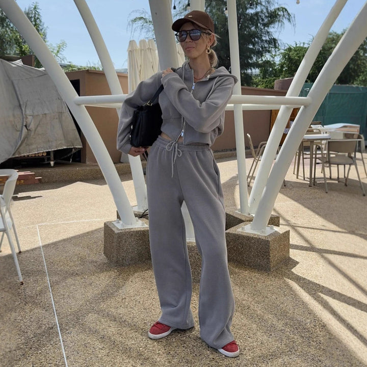 Women's Short Zip Hoodie with Drawstring Waist and Wide Palazzo Jogging Pants Mune Fashion