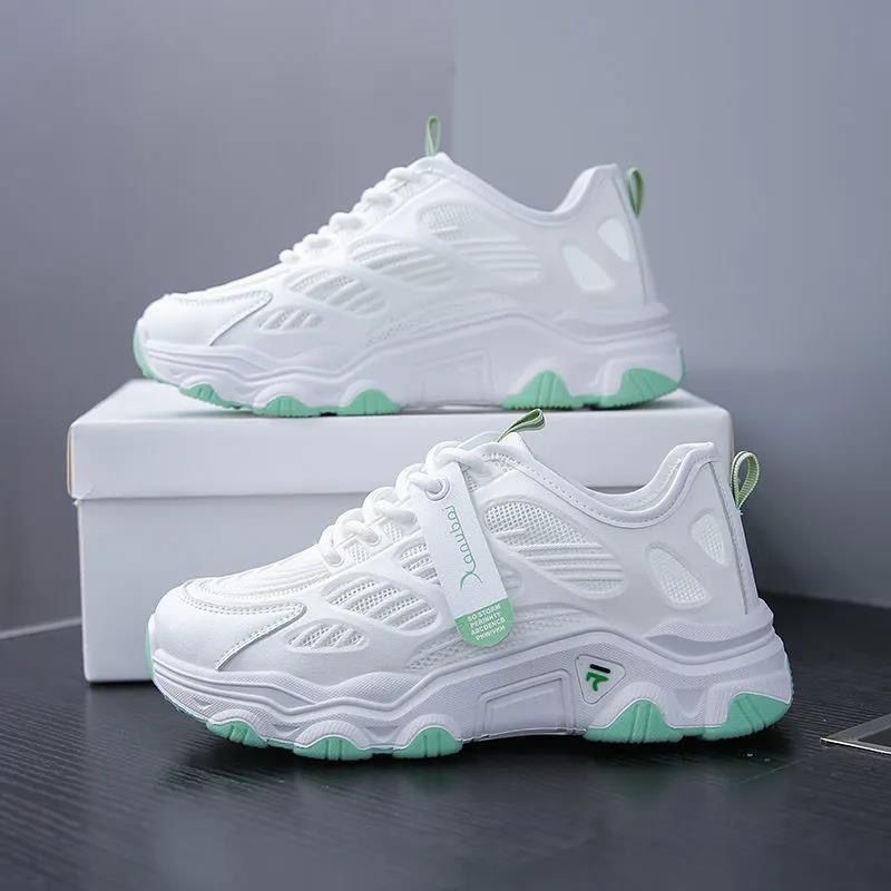 Women’s running sneakers with breathable surface structure and cushioning sole Mune Fashion