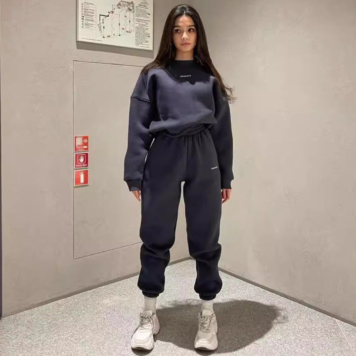 Women's Oversized Short Cut Sweatshirt with High Waist Fleece Jogging Pants Set Mune Fashion