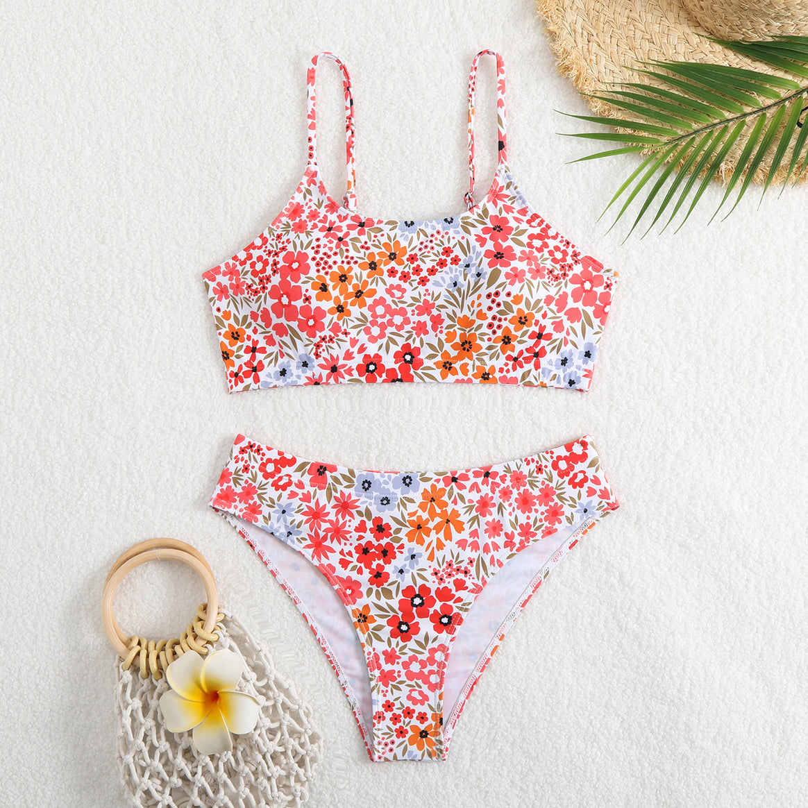 Women's bikini set with floral patterns and high waist Mune Fashion