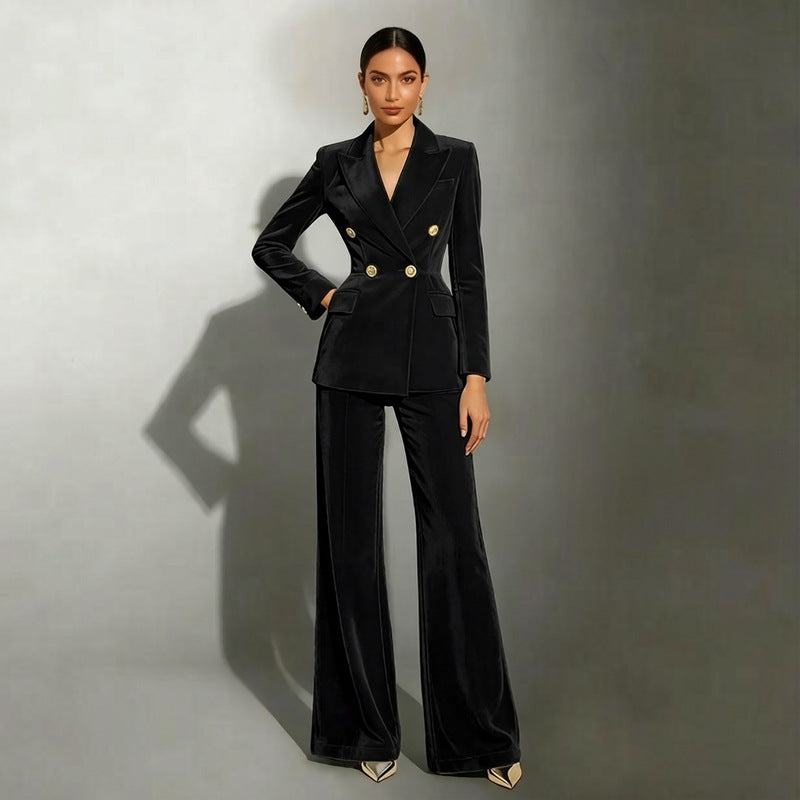 Women Elegant and High-Quality Velvet Suit Mune Fashion