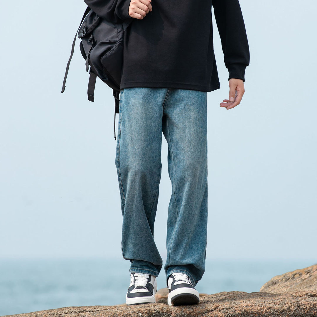 Men's wide baggy jeans in vintage workwear look with relaxed fit and straight leg Drune