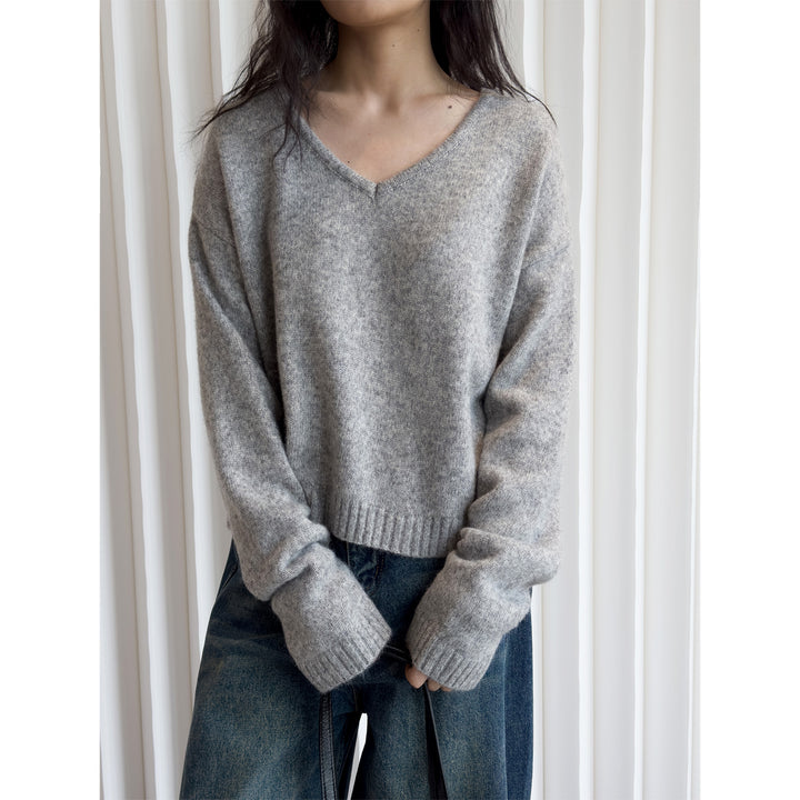 Women Soft V-Neck Fine Knit Sweater with Relaxed Fit Mune Fashion