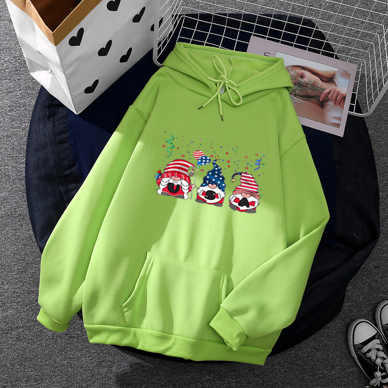 Women's hoodie with patriotic garden gnome print, brushed fleece lining, oversized cut, and kangaroo pocket Mune Fashion