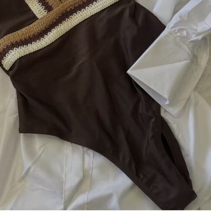 Women Elegant One-Piece Swimsuit with Sophisticated Color Details Mune Fashion