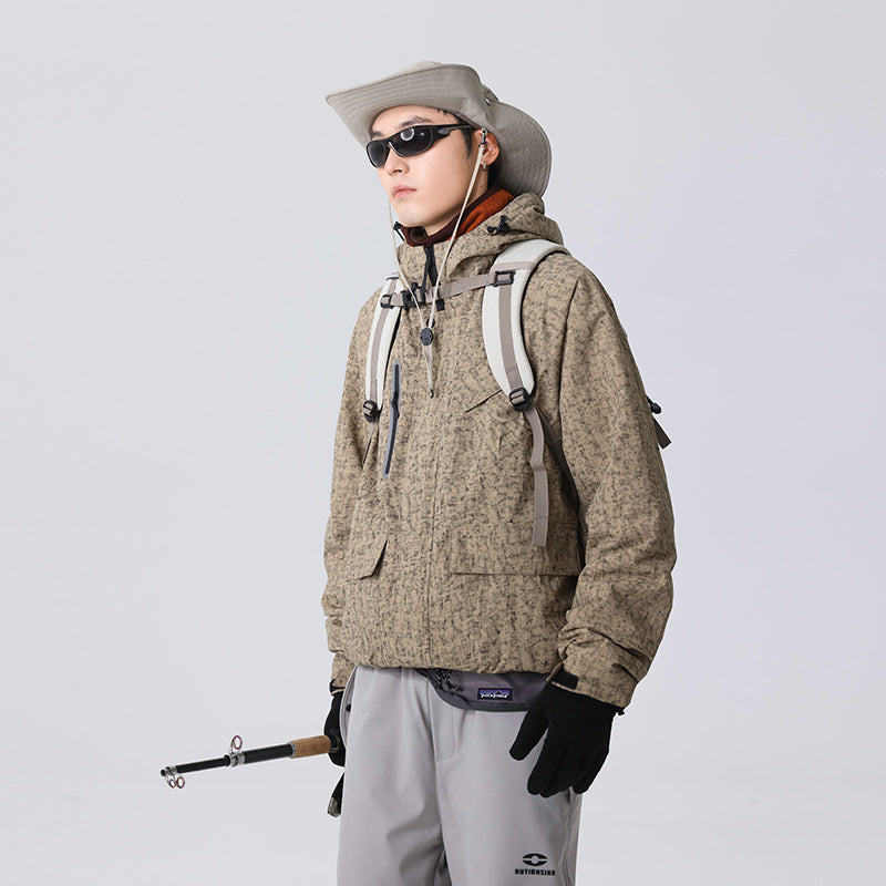 Men's Urban-Technical Field Parka with high closing collar, angled chest pocket and concealed zippers Mune Fashion