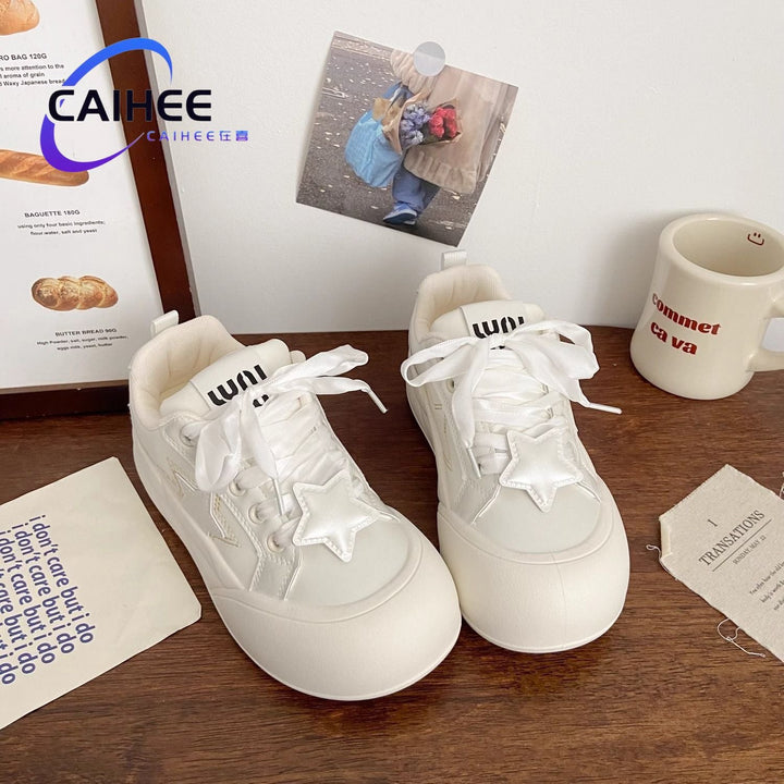 Ladies sporty sneakers with fashionable design and thick sole Mune Fashion