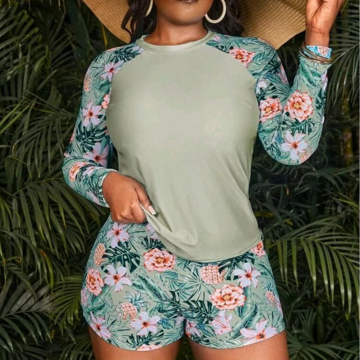Women's UV Protection Swim Top and Shorts Set Mune Fashion