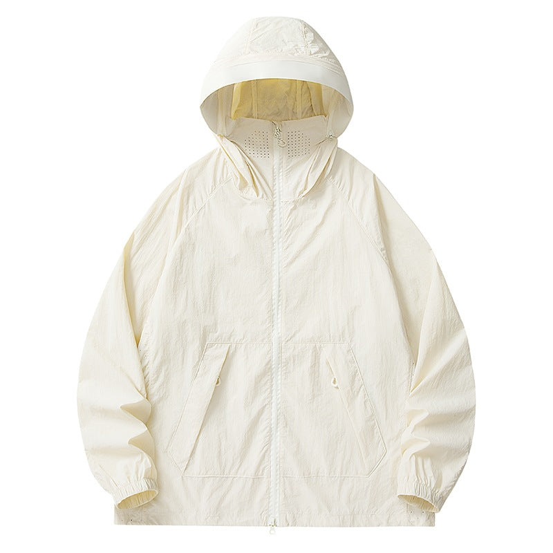 Men's lightweight wind and water-repellent hooded jacket with mesh lining, raglan sleeves & adjustable hem Mune Fashion