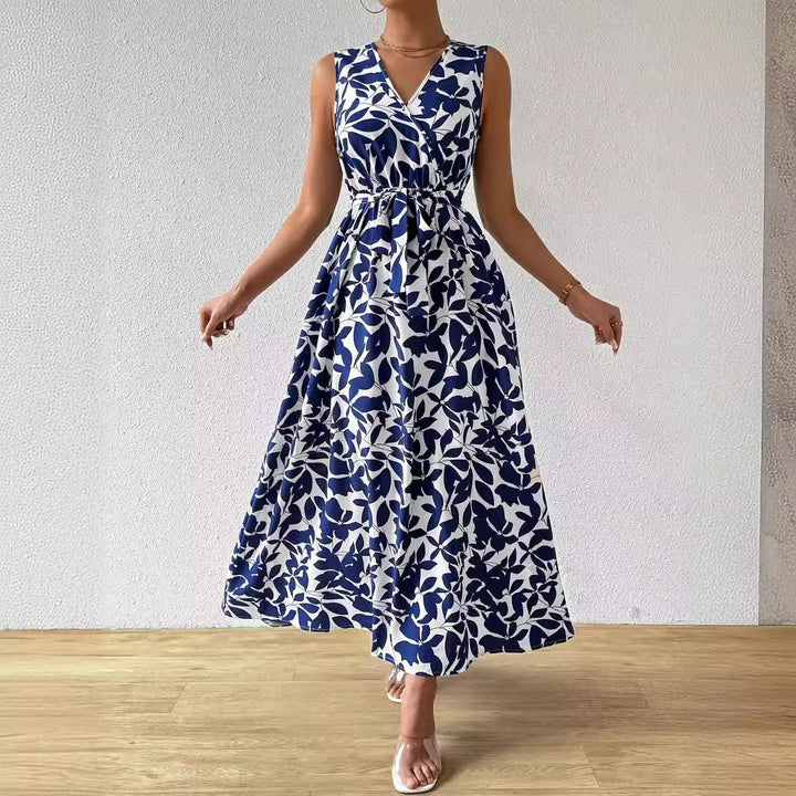 Women's wrap maxi dress with V-neck and tied waist belt Mune Fashion