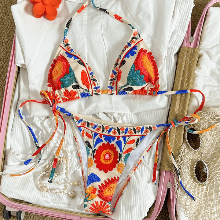Women's Triangle Bikini with Floral Patterns and High-Quality Ties Mune Fashion