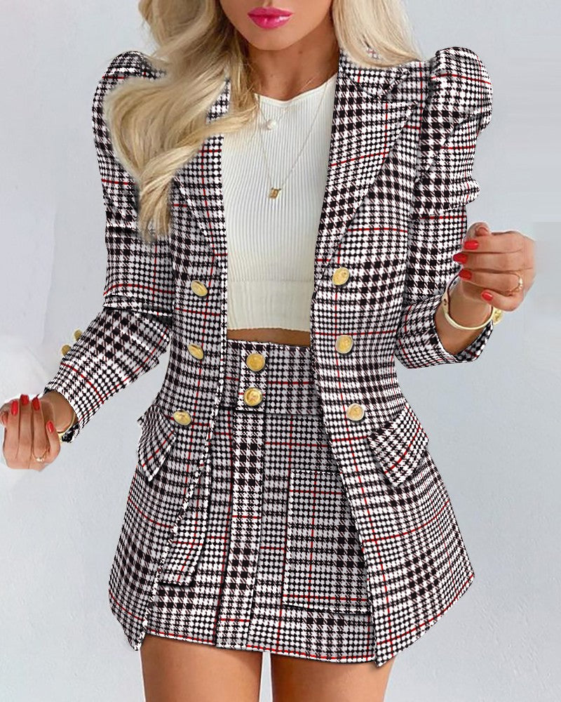 Women Two-piece checked blazer and mini skirt set with accentuated puff sleeves and gold buttons Mune Fashion