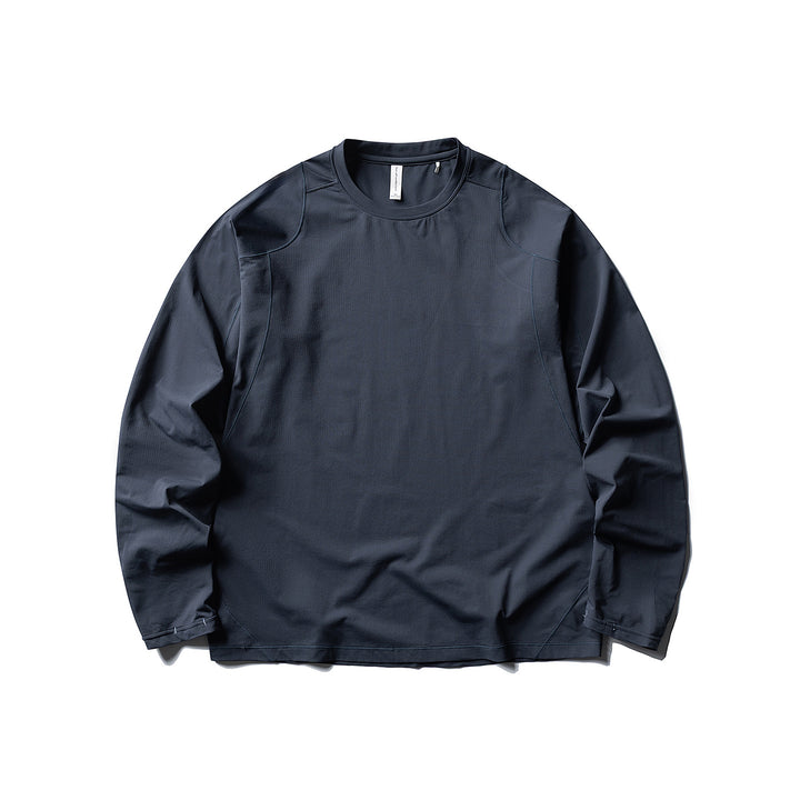 Unisex Lightweight technical long sleeve with round neckline, raglan sleeves and breathable functional material Mune Fashion
