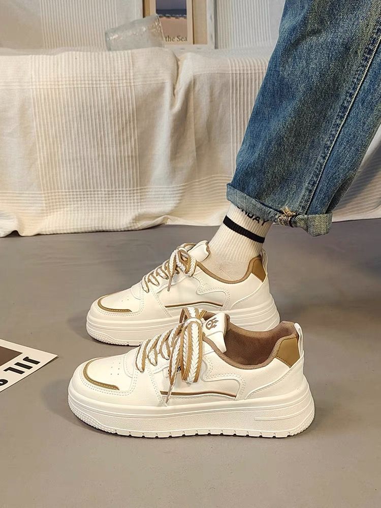 Women's sporty sneakers with stylish platform sole and cushioned comfort Mune Fashion