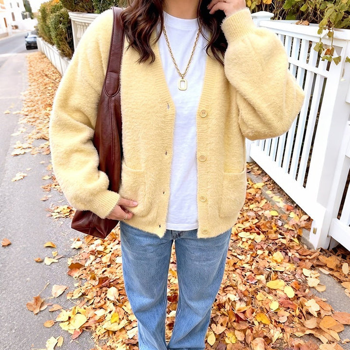 Women's Cozy Oversize Cardigan made of Teddy Fleece with V-Neck, patch pockets & ribbed cuffs
