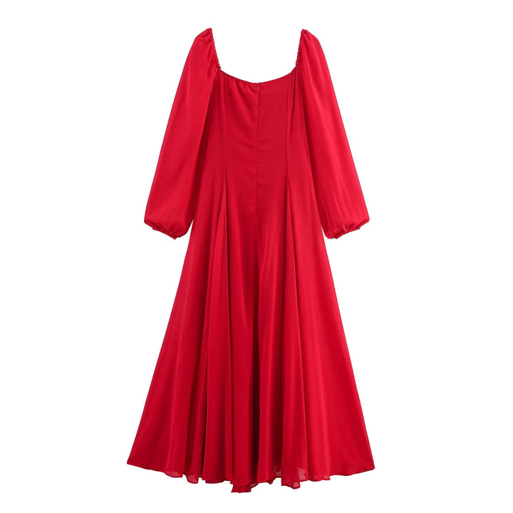 Ladies long evening dress with flared skirt, voluminous balloon sleeves and square neckline Mune Fashion