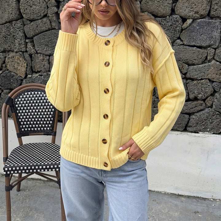 Women's Lightweight Ribbed Knit Cardigan with Wooden Buttons and Oversized Silhouette Mune Fashion