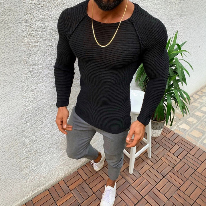 Men's fitted knitted pullover with raglan sleeves and elastic structure Mune Fashion