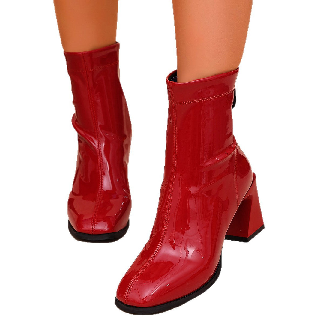Ladies patent ankle boot with square block heel and ankle-high shaft Mune Fashion